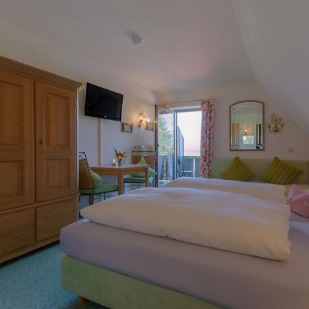 Hotel "Malerwinkel" Gmbh Seeon-Seebruck Ngoại thất bức ảnh