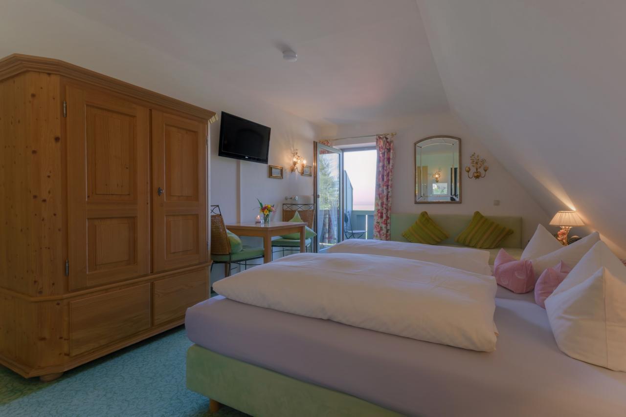 Hotel "Malerwinkel" Gmbh Seeon-Seebruck Ngoại thất bức ảnh