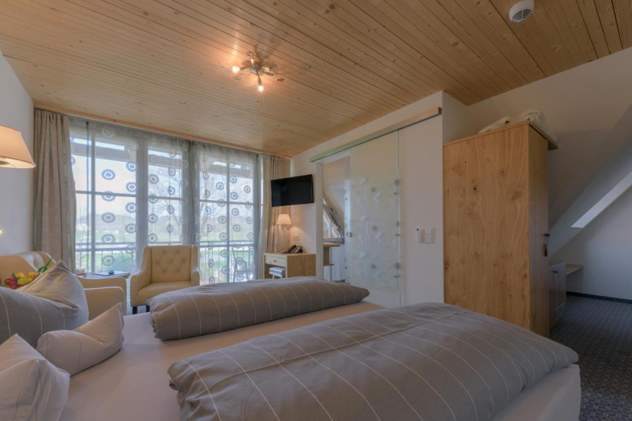 Hotel "Malerwinkel" Gmbh Seeon-Seebruck Phòng bức ảnh